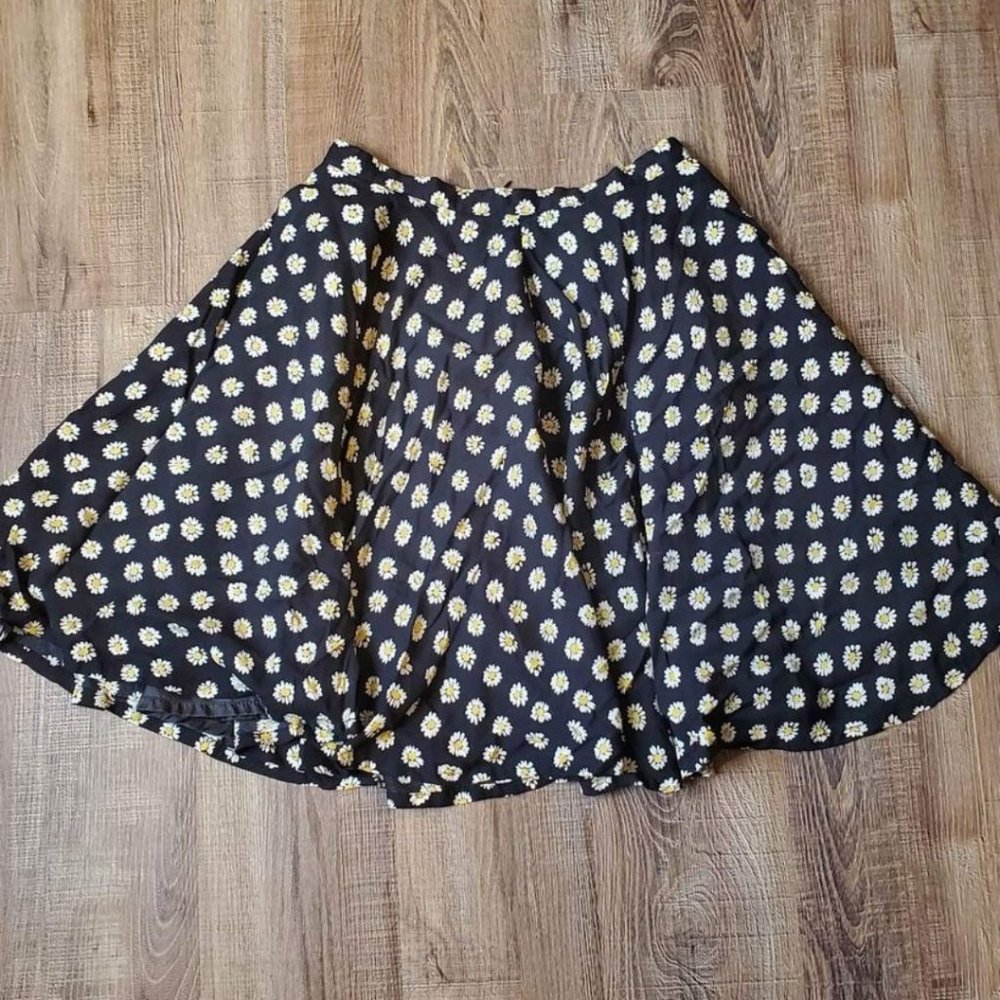 Daisy Skirt Size SM